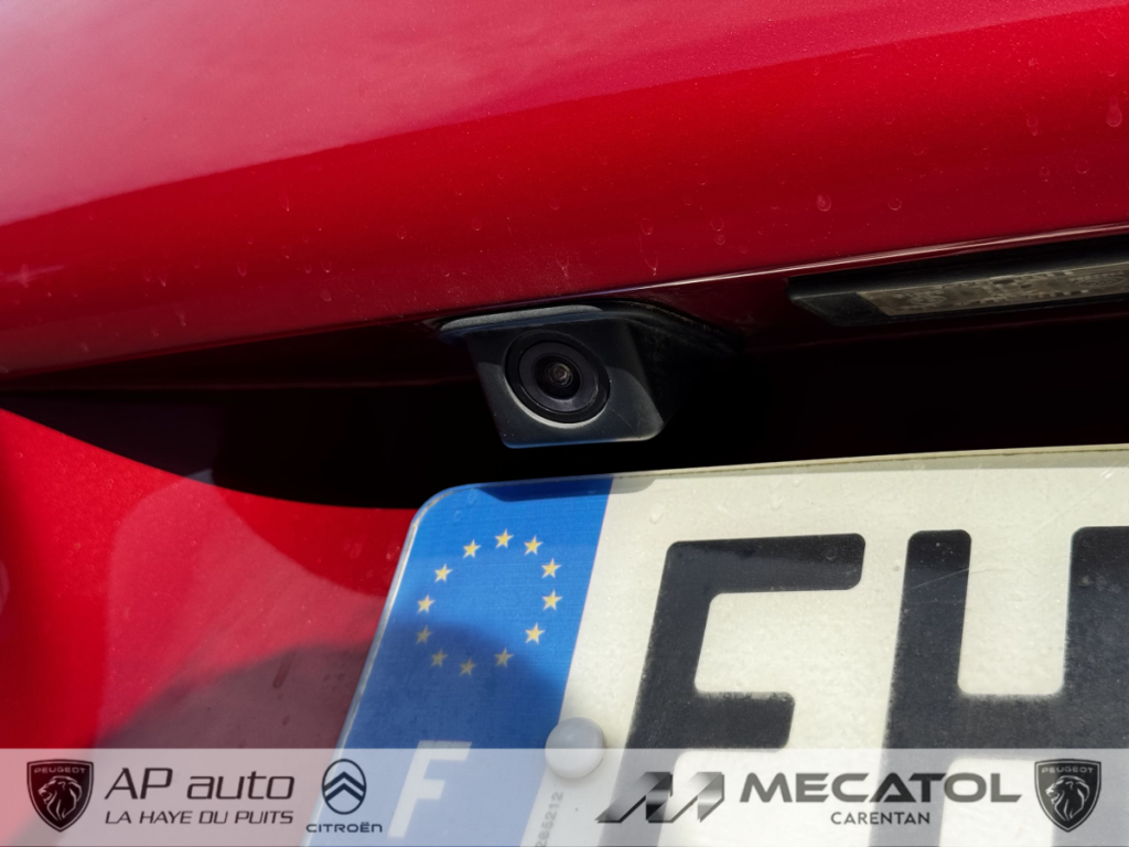 Peugeot 2008 BlueHDi 120 S&S EAT6 Allure Business