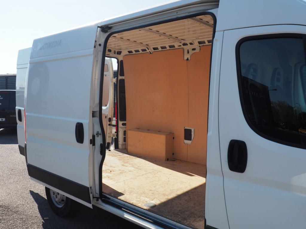 Peugeot Boxer (2) BLUEHDI 130 PRO 330 L2H2