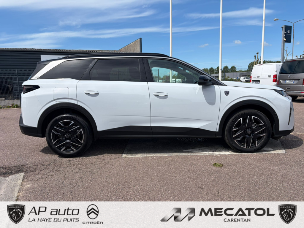 Peugeot 5008 (3) 1.2 HYBRID 145 E-DCS6 GT