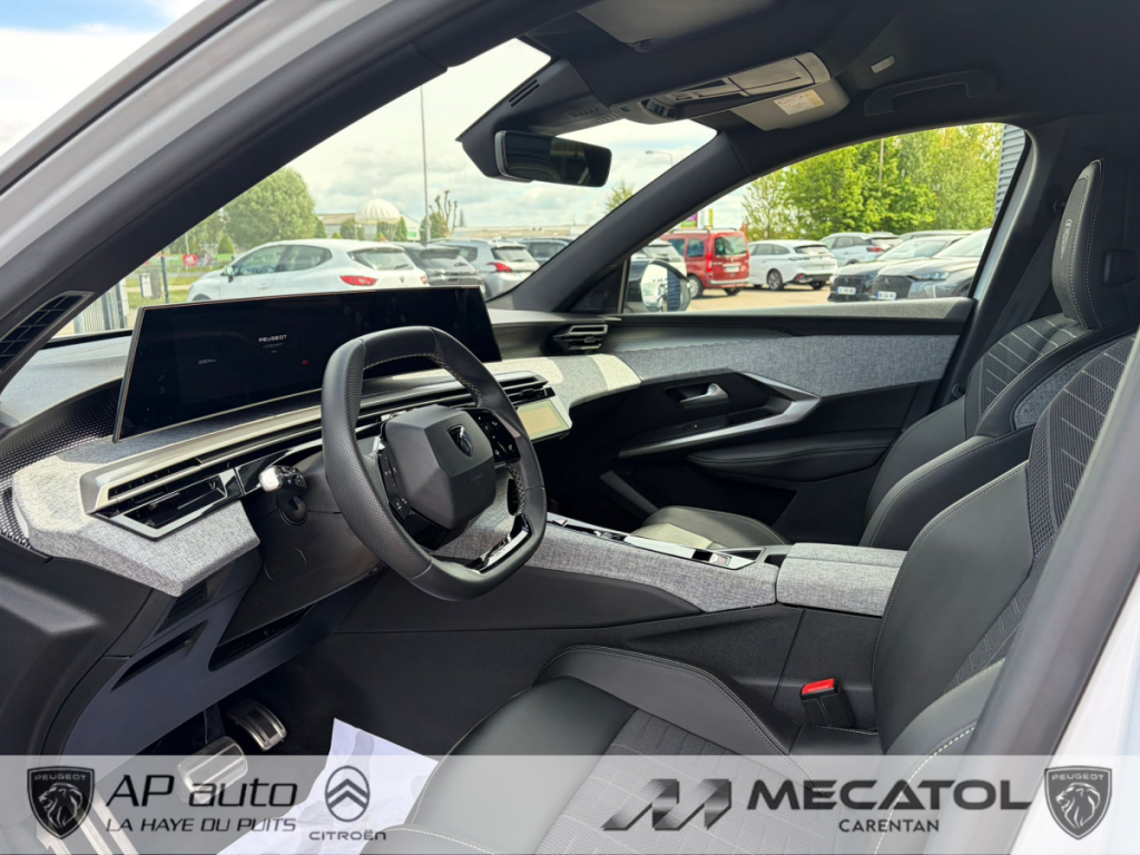 Peugeot 5008 (3) 1.2 HYBRID 145 E-DCS6 GT