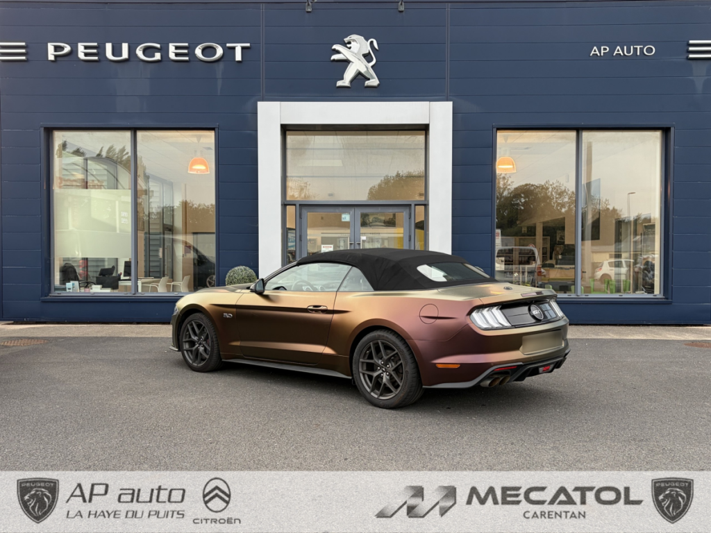 Ford Mustang (6) Convertible V8 BVA10 GT