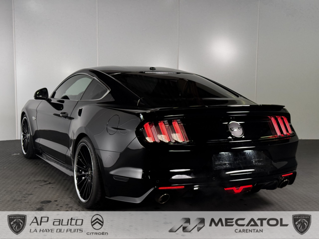 Ford Mustang (6) Fastback V8 BVM6 GT