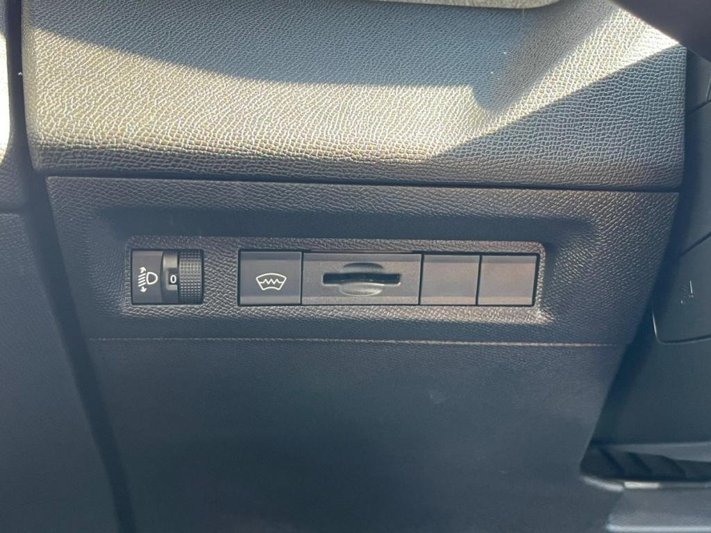 Peugeot 308 SW (3) BlueHDi 130 EAT8 ALLURE