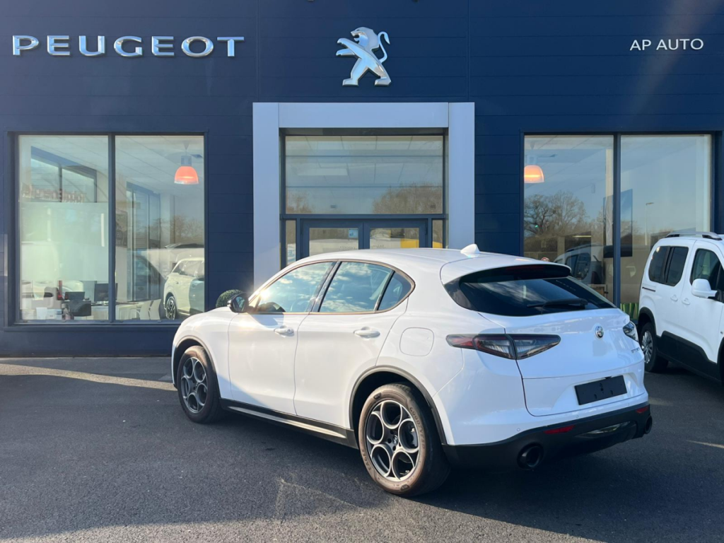 Alfa Romeo Stelvio 2.1 TD 160 AT8 Sprint 5 portes  (janv. 2023) (co2 153)
