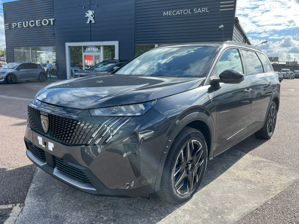 Peugeot 5008 (3) 1.2 HYBRID 145 E-DCS6 GT sans plomb 95 5 portes (juil. 2025) (co2 126)