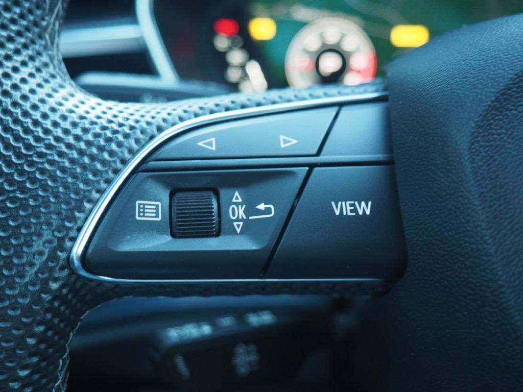 Audi Q3 (2) 35 TDI 150 QUATTRO S Tronic S LINE