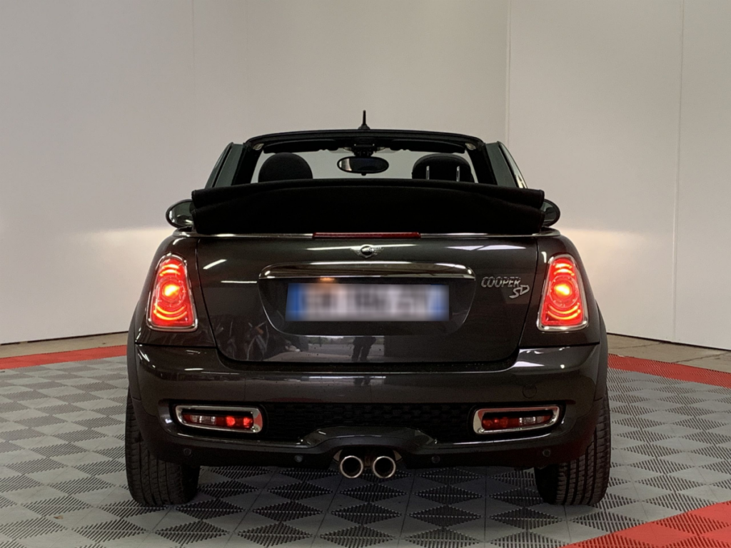 Mini Mini (3) Cooper D Red Hot Chili II 112 ch