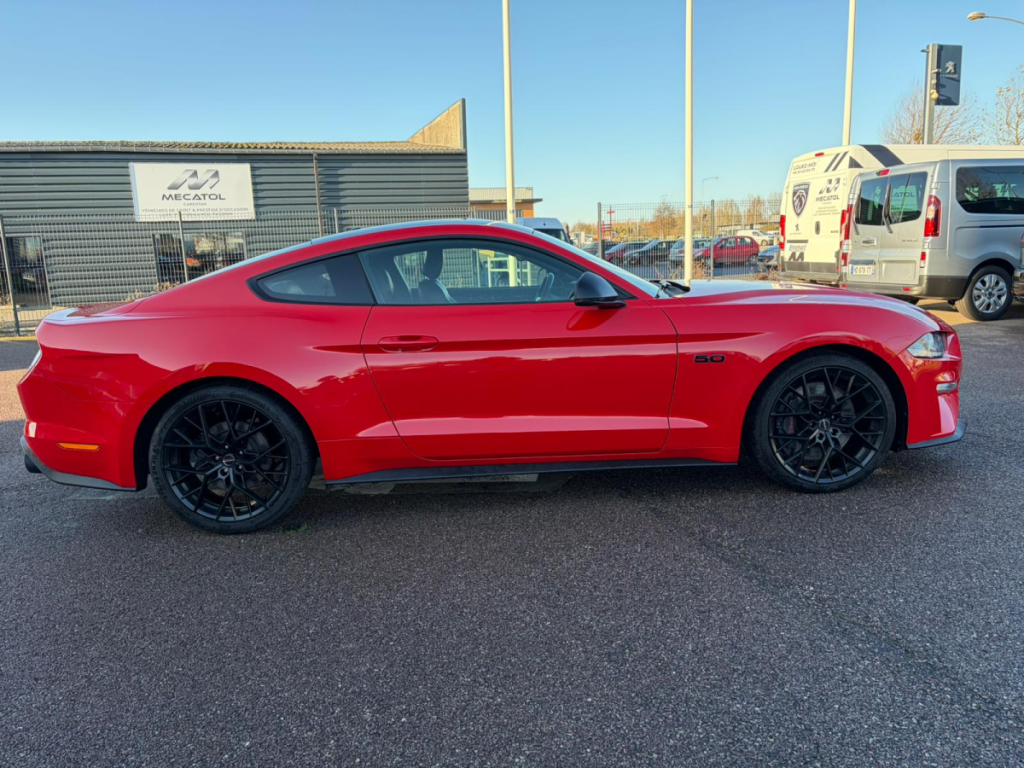 Ford Mustang (6) Fastback V8 BVM6 GT