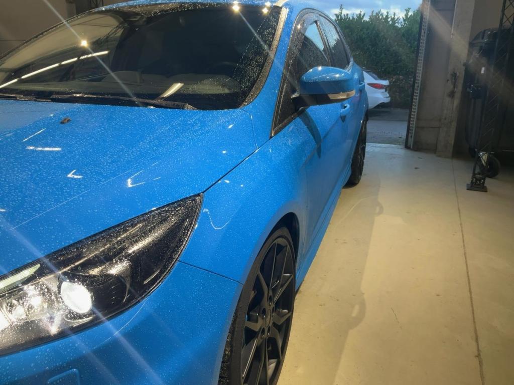 Ford Focus (3) 5P - 2.3 EcoBoost 350 ch S&S RS