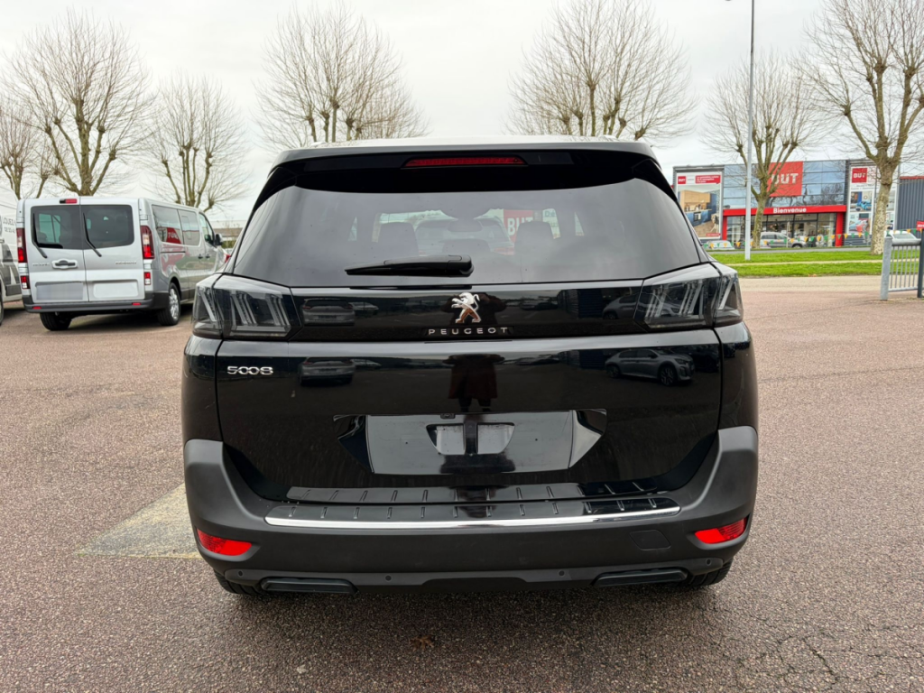 Peugeot 5008 (2) BlueHDi 130 S&S EAT8 Allure Pack