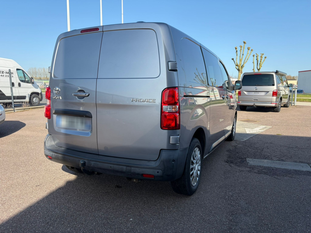 Toyota Proace (2) 2.0 D LONG 120 D-4D AUTO BUSINESS cabine approfondie