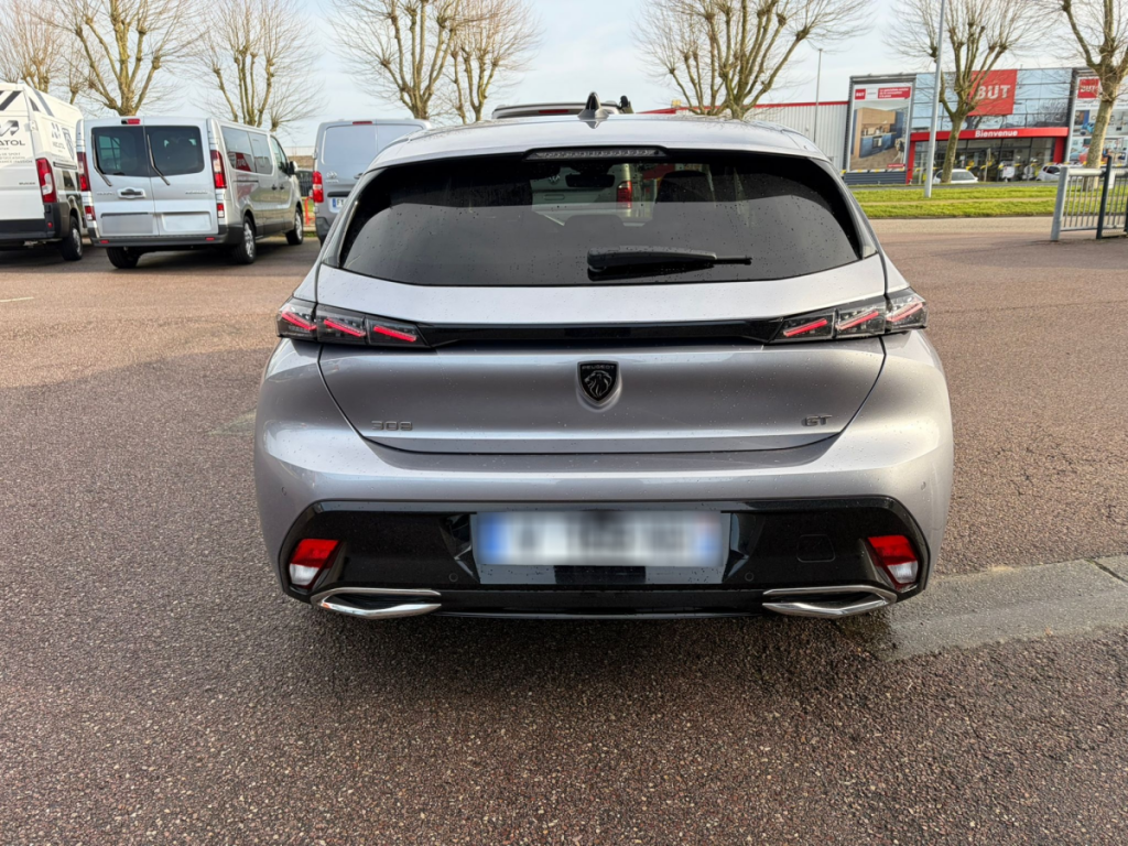 Peugeot 308 (3) 1.5 BLUEHDI 130 AUTO 8 GT