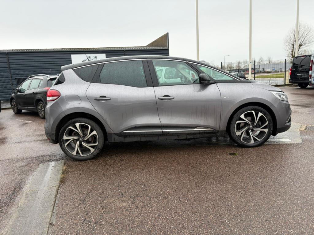 Renault Scénic (4) Business Intens Blue dCi 120 EDC