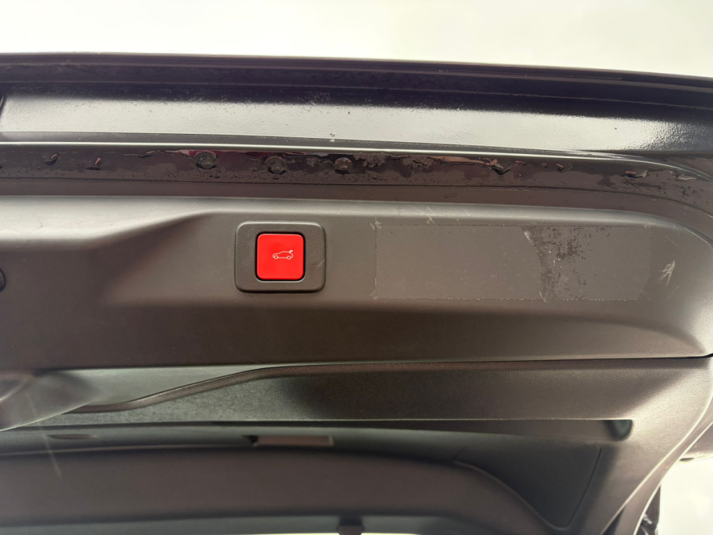 Peugeot 3008 (3) 1.2 HYBRID 136 E-DCS6 GT