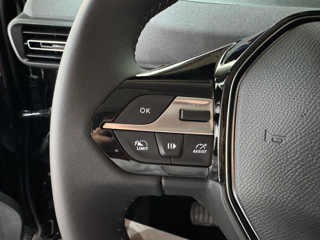 Peugeot Rifter PEUGEOT RIFTER III Ph.2 (N1) M ALLURE 1.5 BlueHDi 130 EAT8