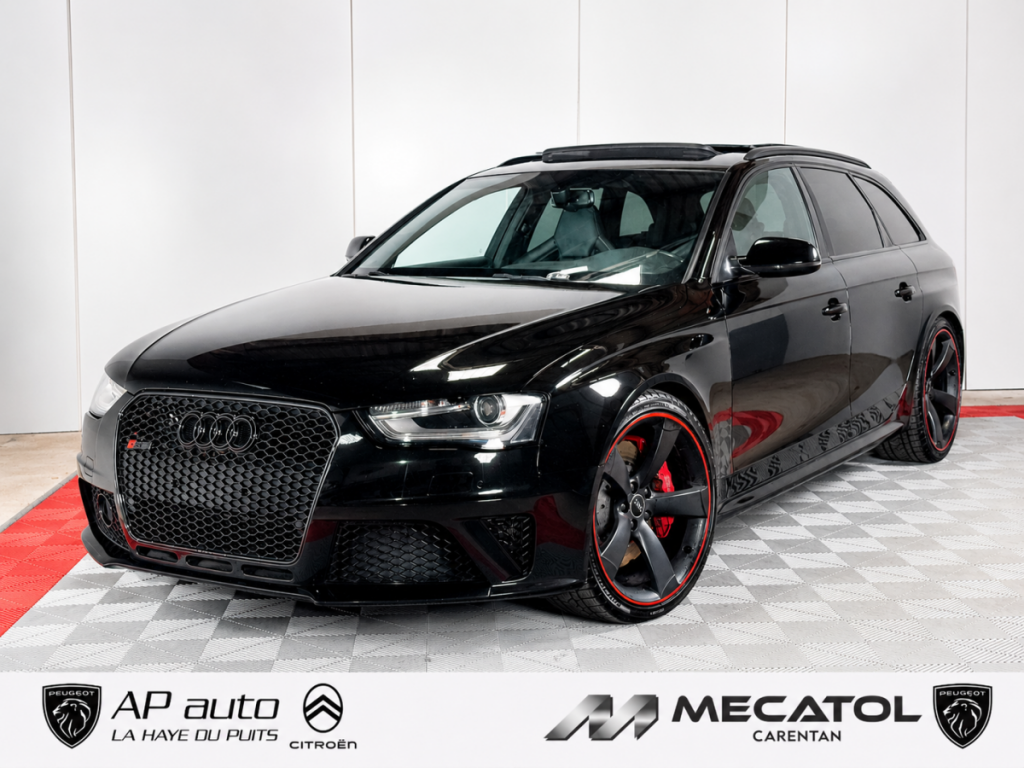 Audi RS4 Avant (4) V8 4.2 FSI S-tronic 7 quattro