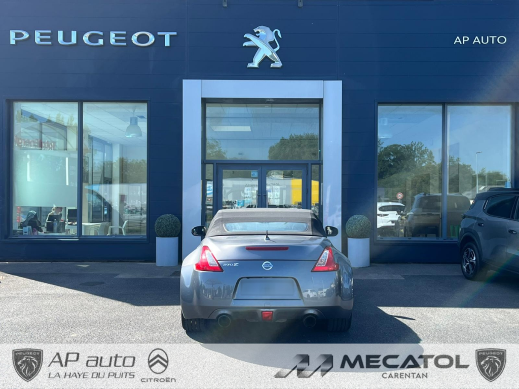 Nissan 370Z 3.7 V6 328 Pack