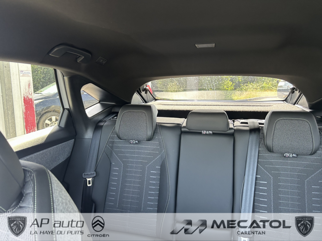 Peugeot 3008 Hybrid (3) 1.2 107KW GT eDCS6