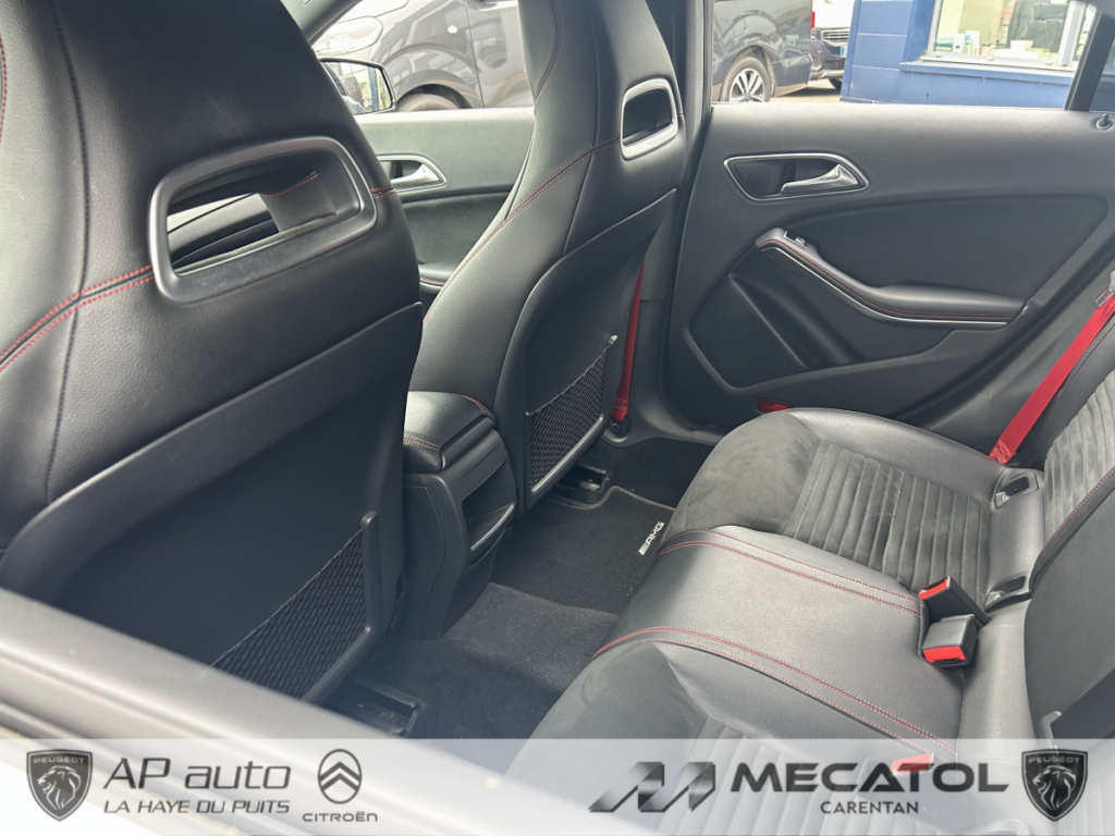 Mercedes Classe CLA Mercedes-AMG CLA 45 4MATIC (BR 117)  4 portes Coupé (juil. 2015) (co2 162)