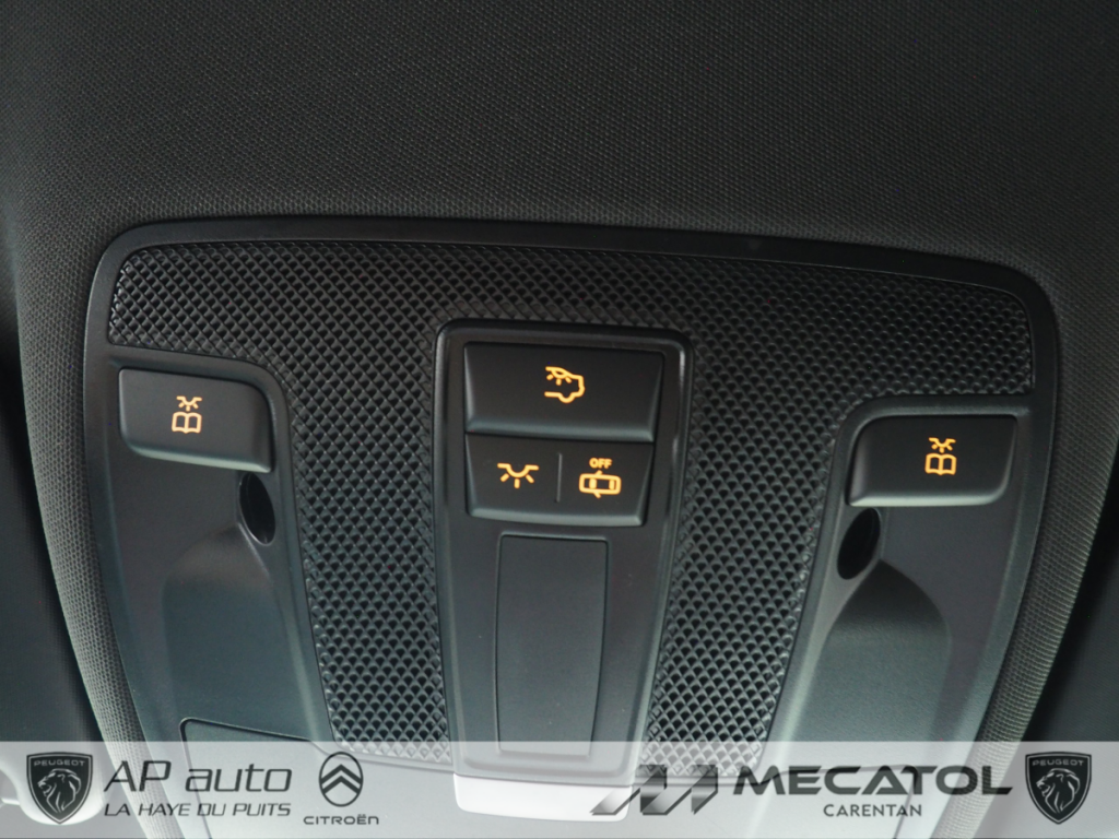 Mercedes Classe CLA Mercedes-AMG CLA 45 4MATIC (BR 117)  4 portes Coupé (juil. 2015) (co2 162)