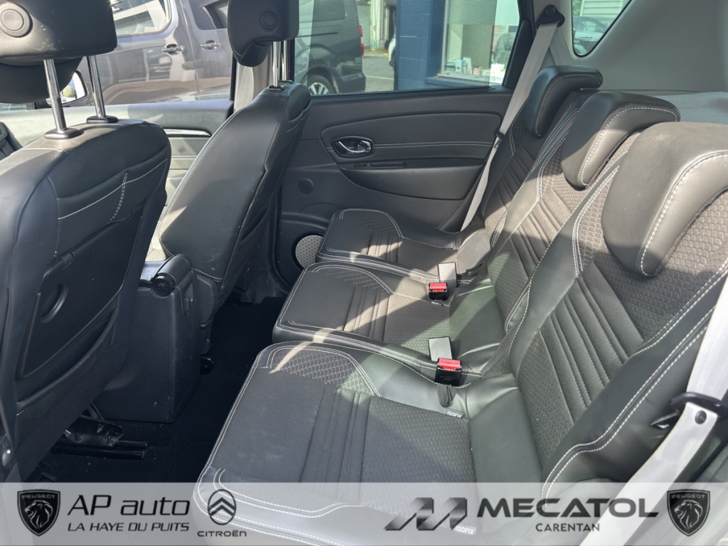 Renault Scénic (3) Bose® Edition Energy dCi 110 eco² E6 VEHICULE A VENDRE UNIQUEMENT AUX PROFESSI