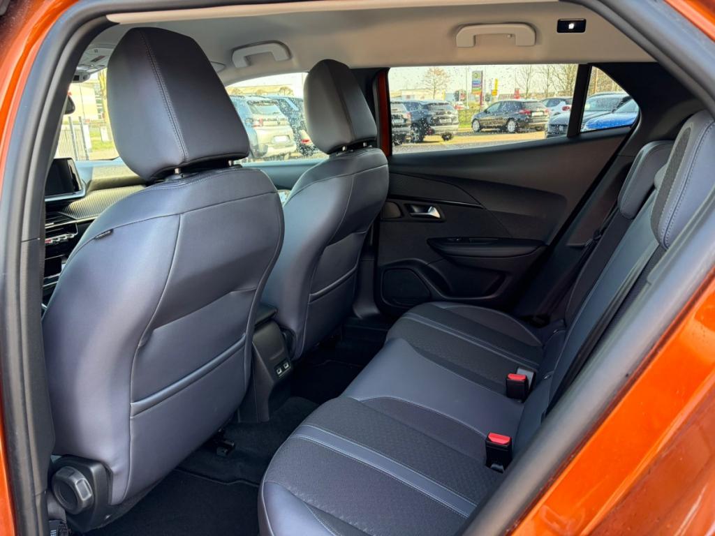 Peugeot 2008 Puretech 110 S&S ALLURE