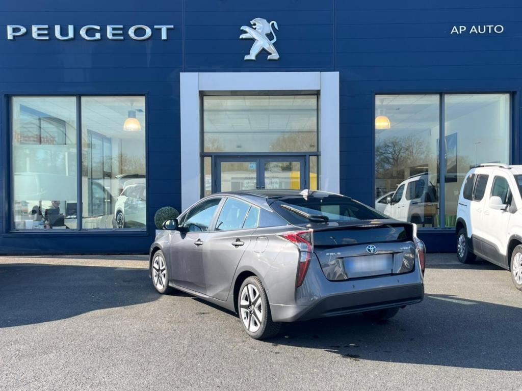 Toyota Prius (4) Lounge