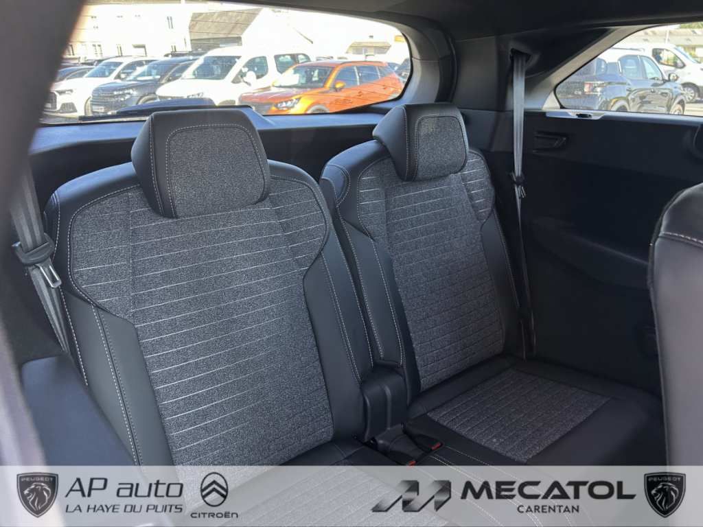 Peugeot 5008 (3) 1.2 HYBRID 136 E-DCS6 ALLURE