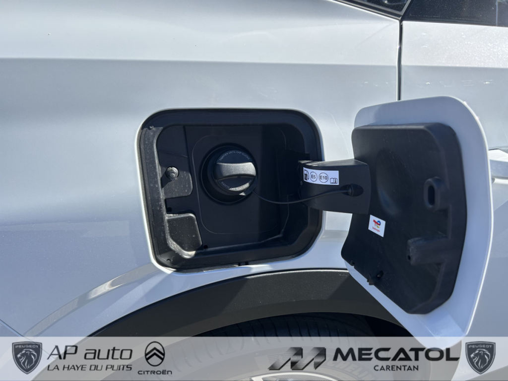 Peugeot 5008 (3) 1.2 HYBRID 136 E-DCS6 ALLURE