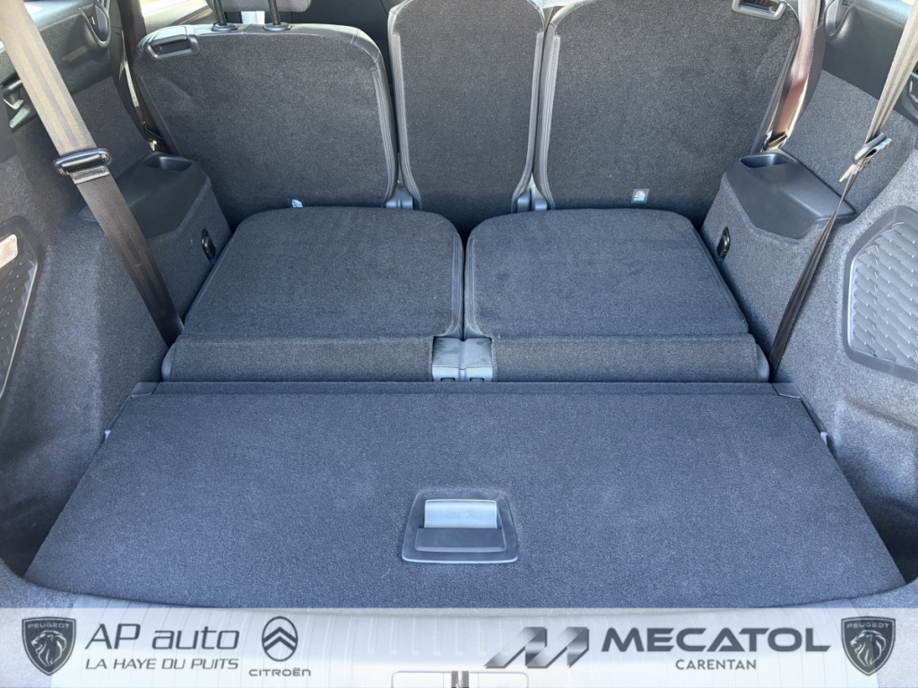 Peugeot 5008 (3) 1.2 HYBRID 136 E-DCS6 ALLURE