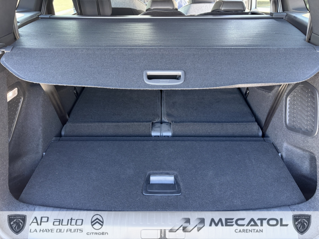 Peugeot 5008 (3) 1.2 HYBRID 136 E-DCS6 ALLURE