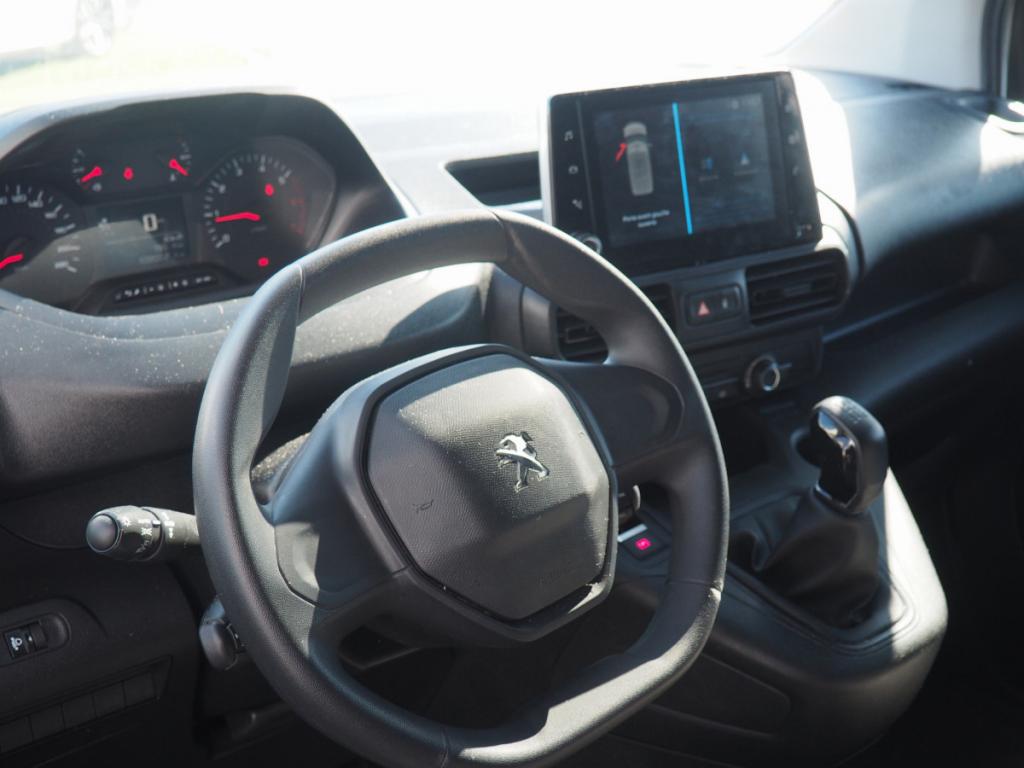 Peugeot Partner (3) BHDI 100 S&S STANDARD 650KG PREMIUM 4 portes  (juin 2020)